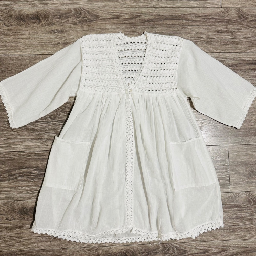 Cottagecore White Gauze‎ Crochet Yoke Tunic Top M Lace Trim Boho V-Neck Coverup